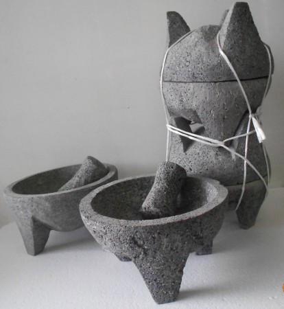 Molcajetes 8" a granel (in bulk)